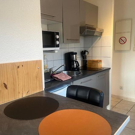 Studio Climatise Et Grande Terrasse Tarbes Centre Ngoại thất bức ảnh