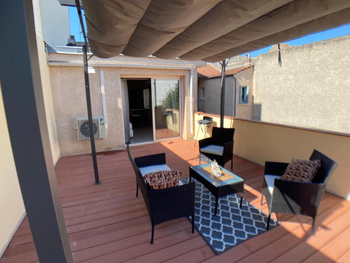 Studio Climatise Et Grande Terrasse Tarbes Centre Ngoại thất bức ảnh