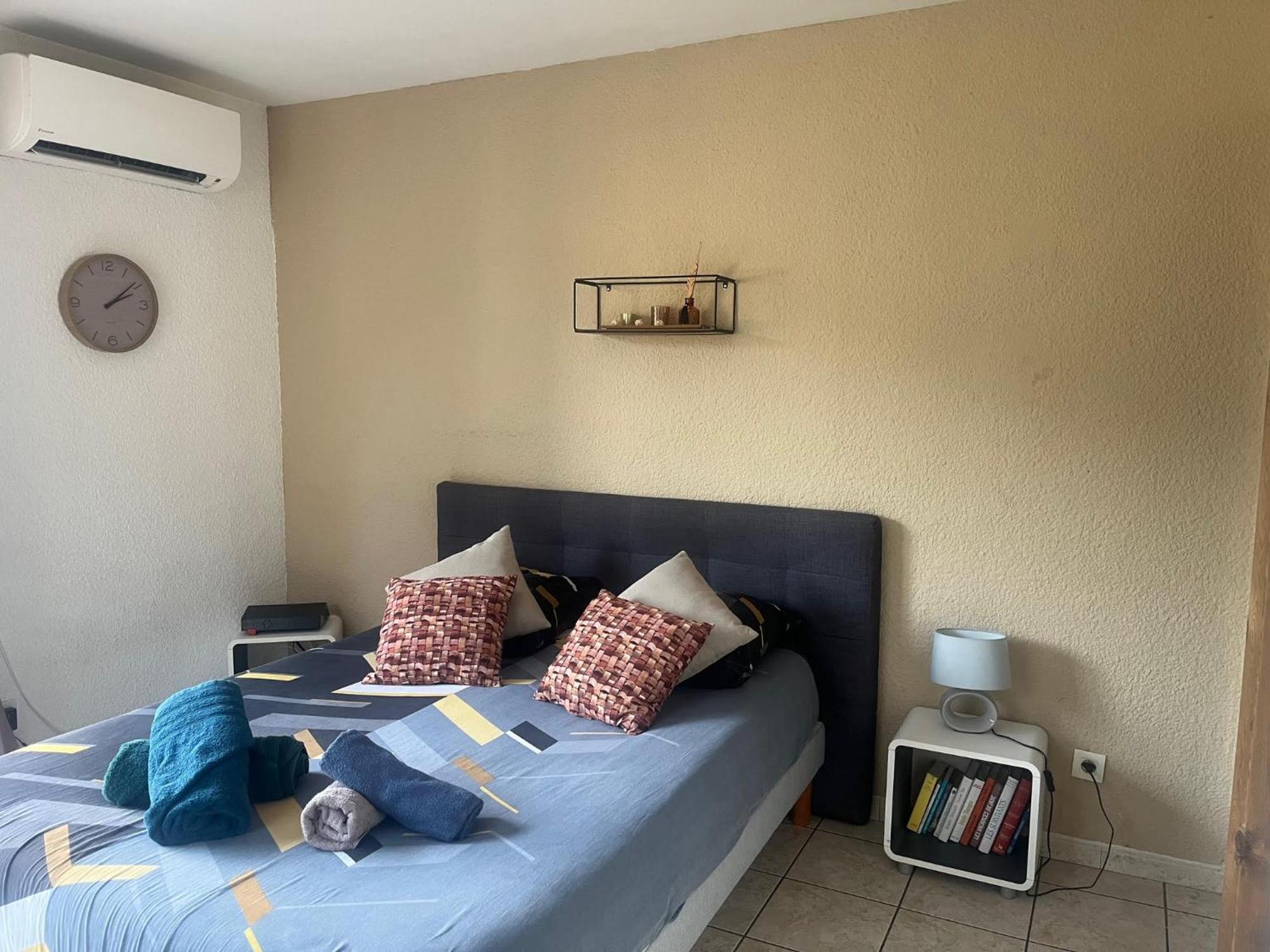Studio Climatise Et Grande Terrasse Tarbes Centre Ngoại thất bức ảnh